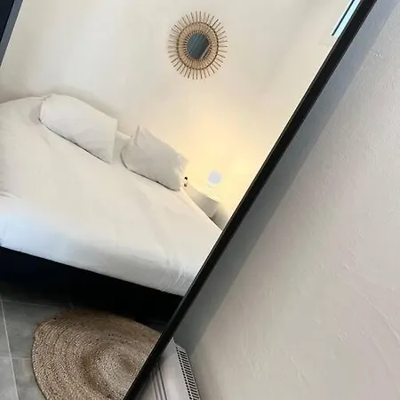 Deux Pieces En Centre Apartamento